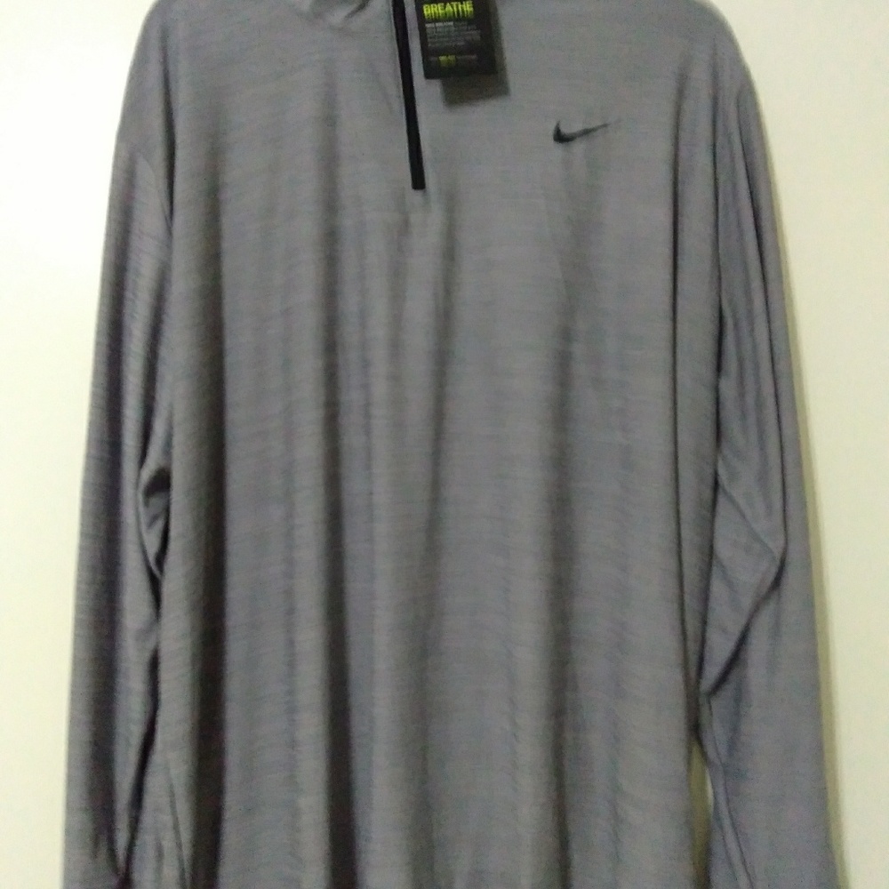 Nike Men's Breathe Dry 1/4 Zip Training PulloverLi